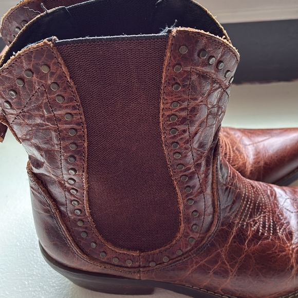 Thomas Cook Women’s Brown Leather Western Booties - Picture 3 of 12